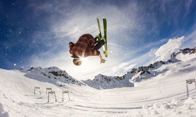 pg simulate-24.4分10.8板2.5帽！只用3年，状元郎比肩浓眉，4年2.7亿值得豪赌