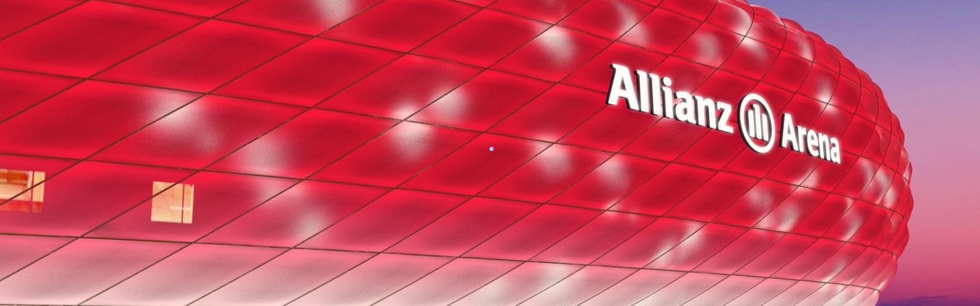 电子试玩-杨毅痛批老鹰管理层，特雷·杨交易处理堪称史上最廉价，决策犹豫不决拖累球队未来