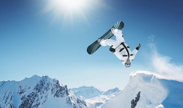 官方入口_尤文图斯右路补强计划曝光，帕莱斯特拉为首选，切尔西古斯托成B方案